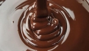 طرق عمل صوص الشوكولاته